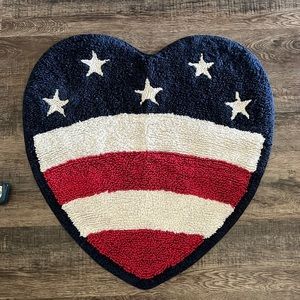 USA Heart Shaped Bath Rug